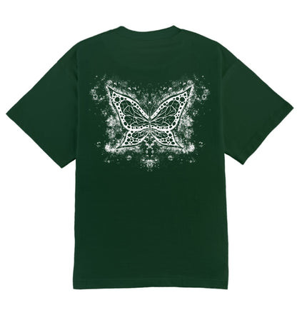 Oversized groen T-shirt voor heren en dames van DESONS, met een opvallende witte vlinderprint op de achterkant. Luxe streetwear T-shirt.