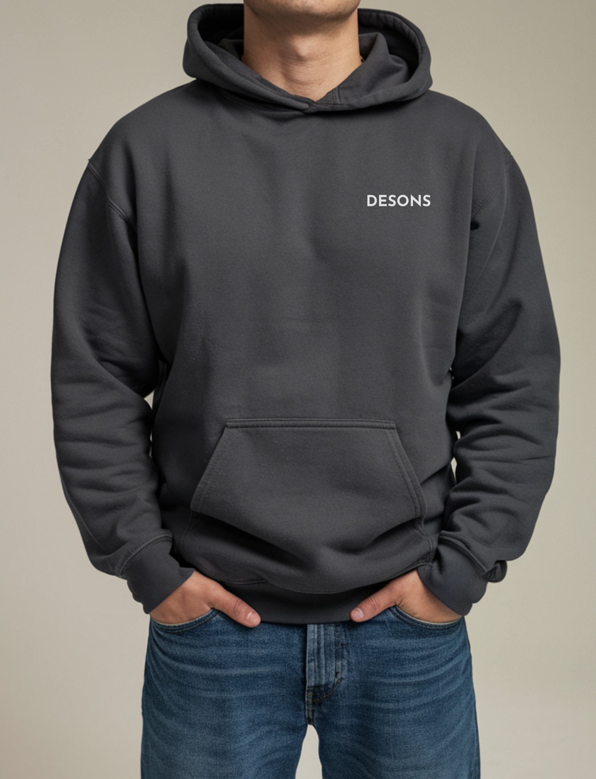 Oversized grijze hoodie voor dames en heren, gemaakt van dikke 420 GSM-stof.