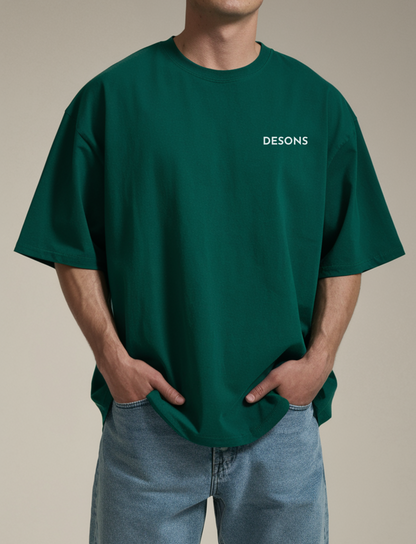 Oversized groen T-shirt voor dames en heren, perfect voor casual en streetwear looks.